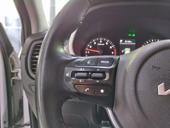 Kia Rio IV Рестайлинг с пробегом 2021 года, цена 1 720 000 рублей, 87438 км, хэтчбек, Автокод Объявления