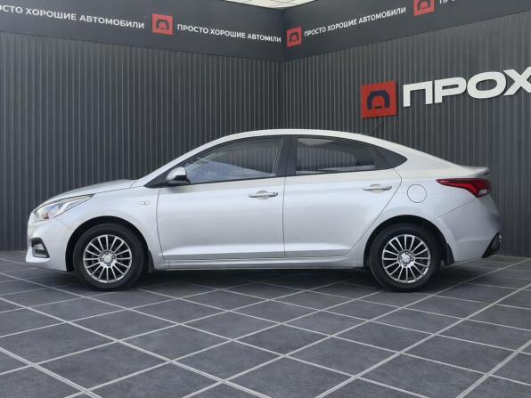 Hyundai Solaris II с пробегом 2017 года, цена 1 297 000 рублей, 94388 км, седан, Автокод Объявления