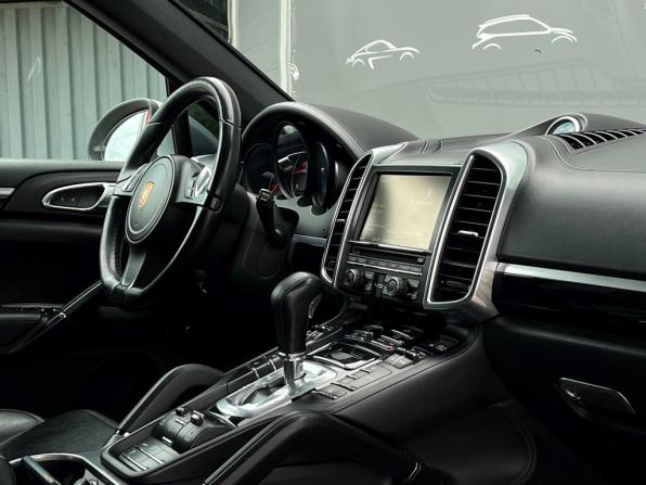 Porsche Cayenne II (958) с пробегом 2013 года, цена 2 497 600 рублей, 261431 км, внедорожник, Автокод Объявления