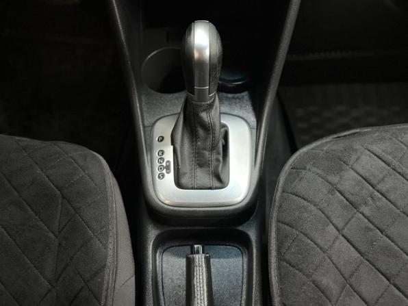 Volkswagen Polo V Рестайлинг с пробегом 2018 года, цена 1 158 000 рублей, 193728 км, седан, Автокод Объявления