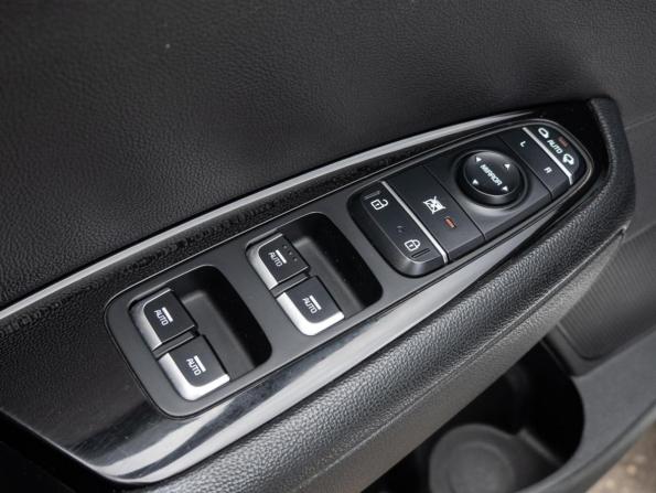 Kia Optima IV Рестайлинг с пробегом 2019 года, цена 2 130 000 рублей, 74557 км, седан, Автокод Объявления