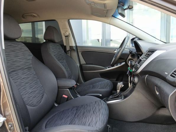 Hyundai Solaris I Рестайлинг с пробегом 2015 года, цена 1 199 000 рублей, 76807 км, хэтчбек, Автокод Объявления