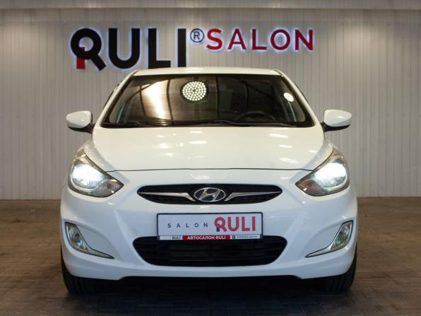 Hyundai Solaris I с пробегом 2011 года, цена 745 000 рублей, 178189 км, седан, Автокод Объявления