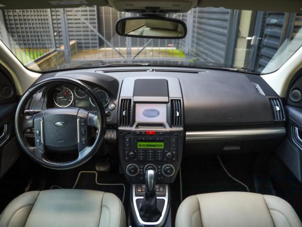 Land Rover Freelander II Рестайлинг с пробегом 2012 года, цена 1 199 777 рублей, 219342 км, внедорожник, Автокод Объявления