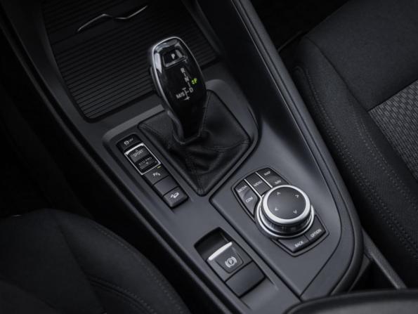 BMW X1 II (F48) Рестайлинг с пробегом 2019 года, цена 3 049 000 рублей, 76095 км, внедорожник, Автокод Объявления