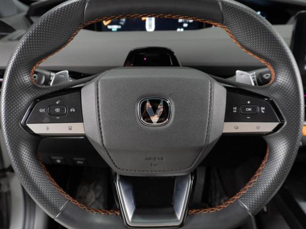 Changan UNI-V I с пробегом 2023 года, цена 1 999 000 рублей, 54806 км, лифтбек, Автокод Объявления