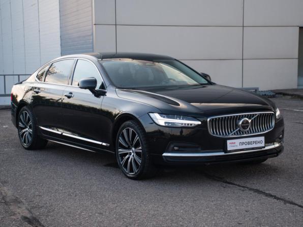 Volvo S90 II Рестайлинг с пробегом 2021 года, цена 4 089 000 рублей, 75000 км, седан, Автокод Объявления