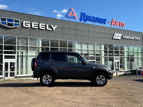 Chevrolet Niva I Рестайлинг с пробегом 2020 года, цена 720 000 рублей, 111200 км, внедорожник, Автокод Объявления