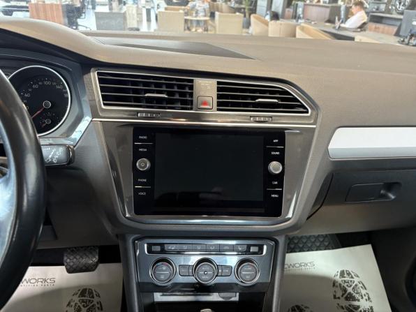 Volkswagen Tiguan II с пробегом 2020 года, цена 1 699 800 рублей, 200885 км, внедорожник, Автокод Объявления