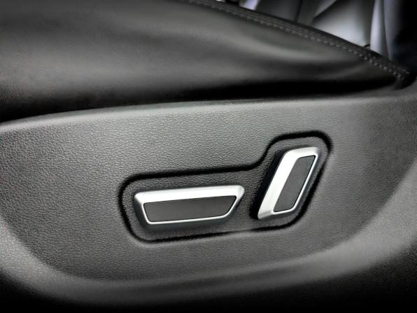 Geely Atlas I с пробегом 2021 года, цена 1 815 000 рублей, 79855 км, внедорожник, Автокод Объявления