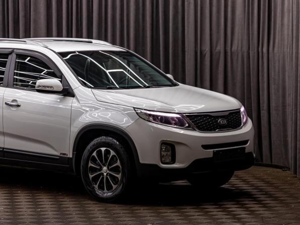 Kia Sorento II Рестайлинг с пробегом 2015 года, цена 1 695 000 рублей, 164256 км, внедорожник, Автокод Объявления