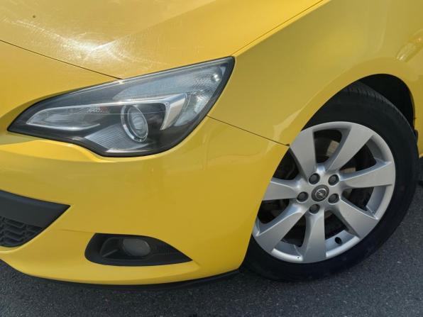 Opel Astra J Рестайлинг с пробегом 2012 года, цена 650 000 рублей, 207000 км, хэтчбек, Автокод Объявления