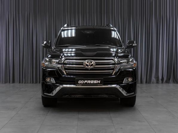 Toyota Land Cruiser 200 Series Рестайлинг 2 с пробегом 2016 года, цена 5 779 000 рублей, 113203 км, внедорожник, Автокод Объявления