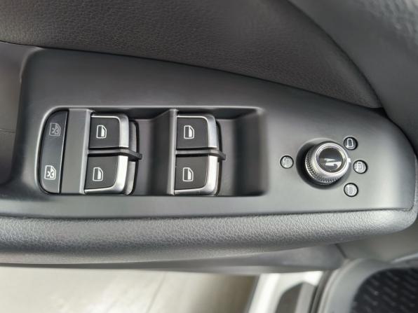 Audi Q5 I (8R) Рестайлинг с пробегом 2013 года, цена 1 972 000 рублей, 104794 км, внедорожник, Автокод Объявления