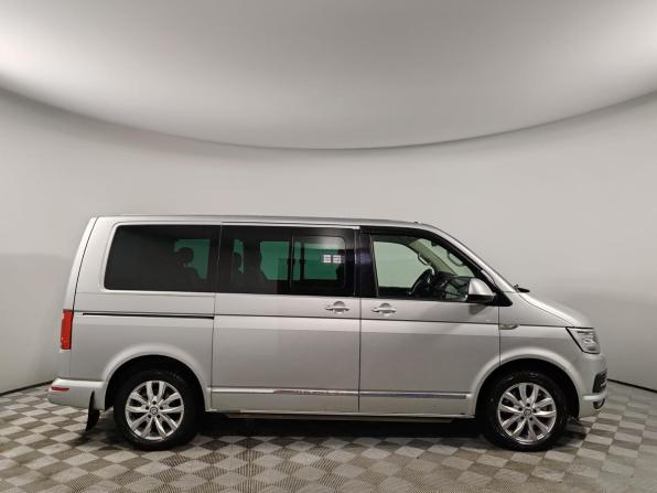 Volkswagen Multivan T6 с пробегом 2018 года, цена 3 949 000 рублей, 196086 км, минивэн, Автокод Объявления