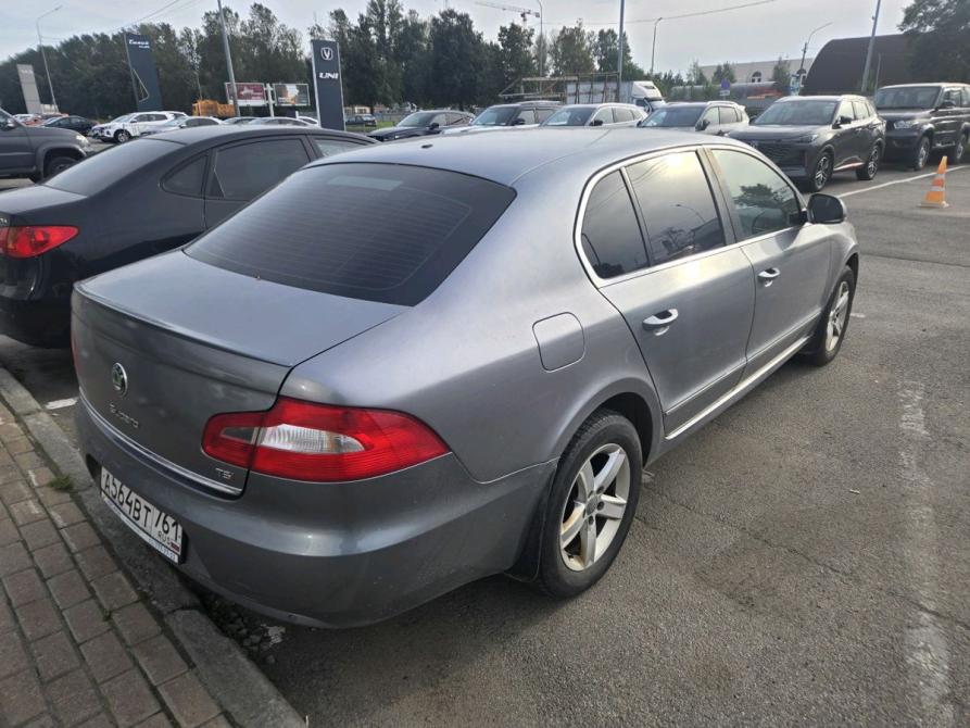 Skoda Superb II Санкт-Петербург  - изображение 4