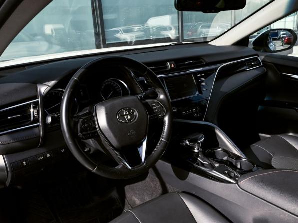 Toyota Camry VIII (XV70) с пробегом 2018 года, цена 2 520 000 рублей, 167580 км, седан, Автокод Объявления