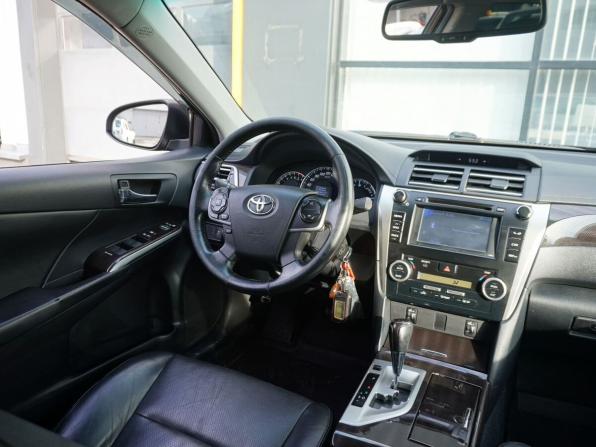 Toyota Camry VII (XV50) с пробегом 2014 года, цена 1 400 000 рублей, 218329 км, седан, Автокод Объявления