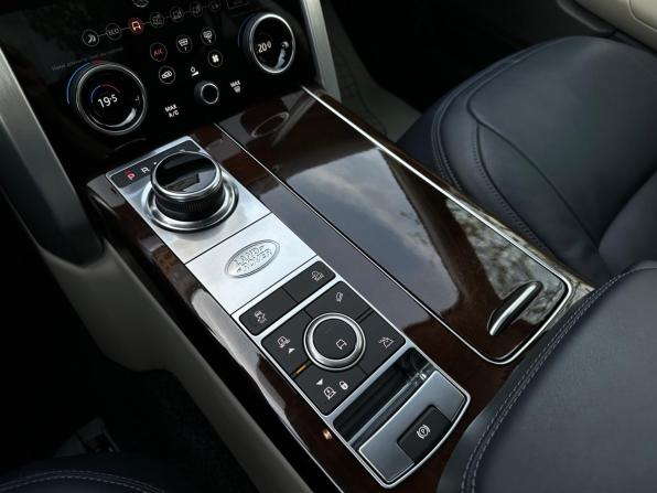 Land Rover Range Rover IV Рестайлинг с пробегом 2022 года, цена 9 150 000 рублей, 43267 км, внедорожник, Автокод Объявления