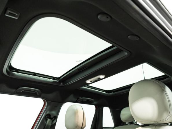 Mini Hatch III (F55/F56) Рестайлинг 2 с пробегом 2021 года, цена 2 649 700 рублей, 40838 км, хэтчбек, Автокод Объявления