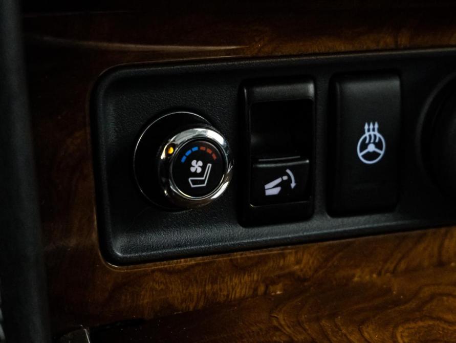 Infiniti QX80 I Рестайлинг Санкт-Петербург  - изображение 17