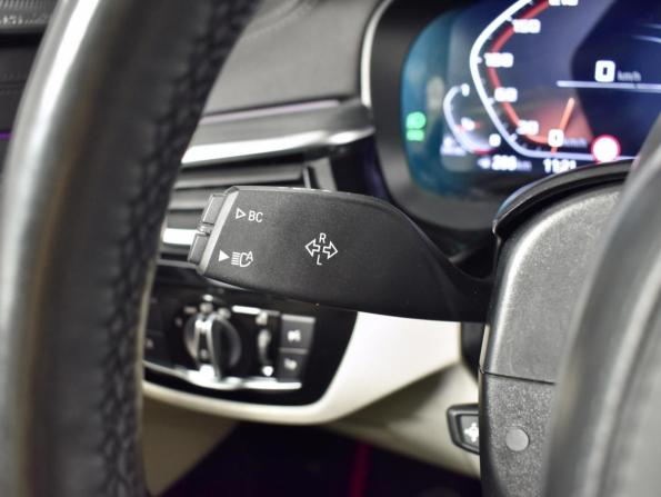 BMW 5 серии VII (G30/G31/G38) Рестайлинг с пробегом 2021 года, цена 5 889 900 рублей, 140761 км, седан, Автокод Объявления
