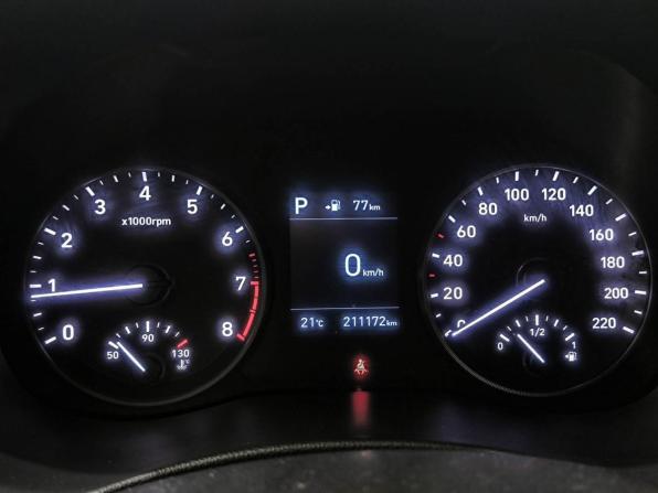 Hyundai Solaris II с пробегом 2017 года, цена 1 095 000 рублей, 211171 км, седан, Автокод Объявления