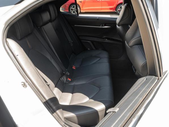 Toyota Camry VIII (XV70) с пробегом 2020 года, цена 2 835 000 рублей, 122101 км, седан, Автокод Объявления