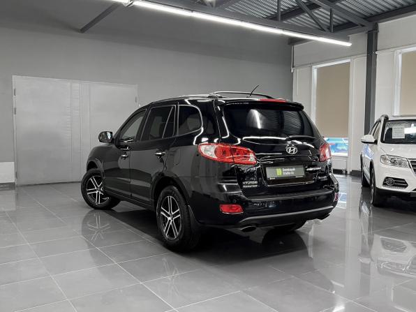 Hyundai Santa Fe II с пробегом 2008 года, цена 1 095 000 рублей, 205116 км, внедорожник, Автокод Объявления