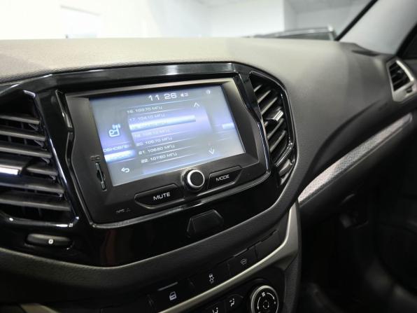 Lada (ВАЗ) Vesta I с пробегом 2019 года, цена 1 049 900 рублей, 97905 км, седан, Автокод Объявления