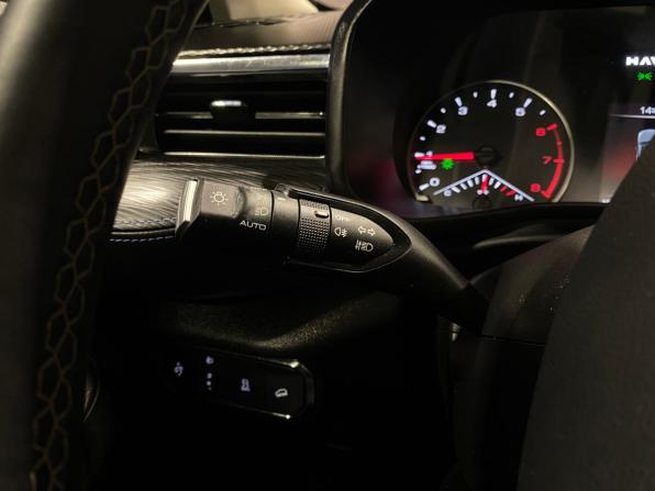Haval Jolion I с пробегом 2024 года, цена 2 330 000 рублей, 15693 км, внедорожник, Автокод Объявления