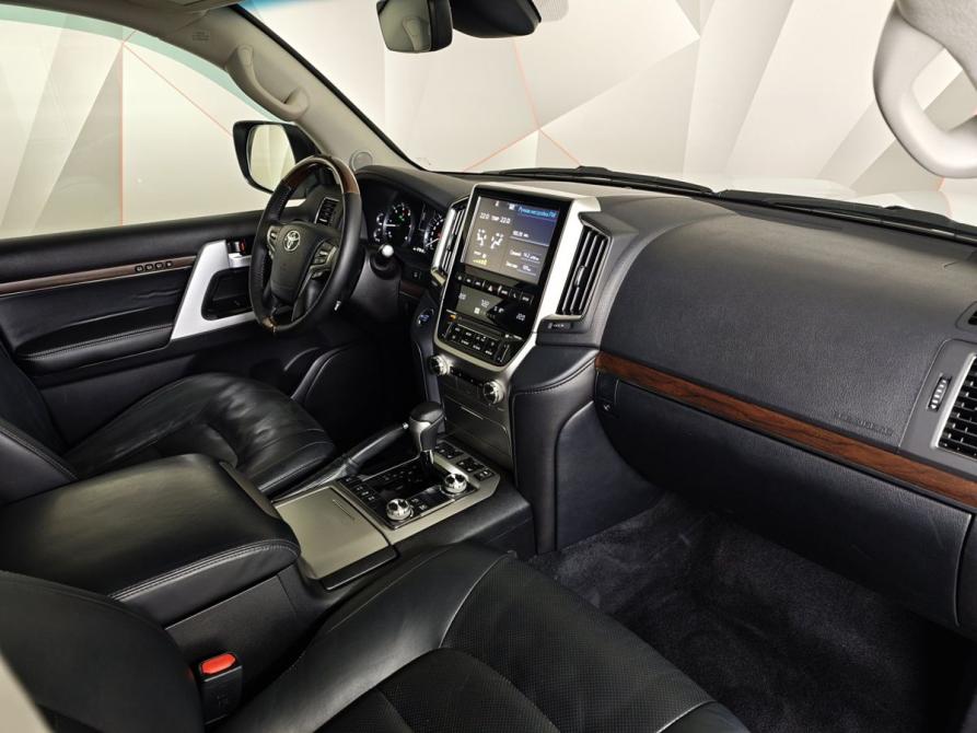 Toyota Land Cruiser 200 Series Рестайлинг 2 Москва  - изображение 11