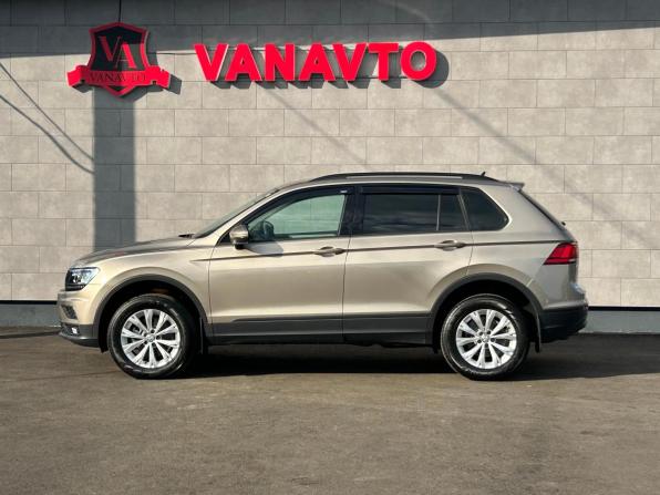 Volkswagen Tiguan II с пробегом 2020 года, цена 2 670 000 рублей, 124040 км, внедорожник, Автокод Объявления