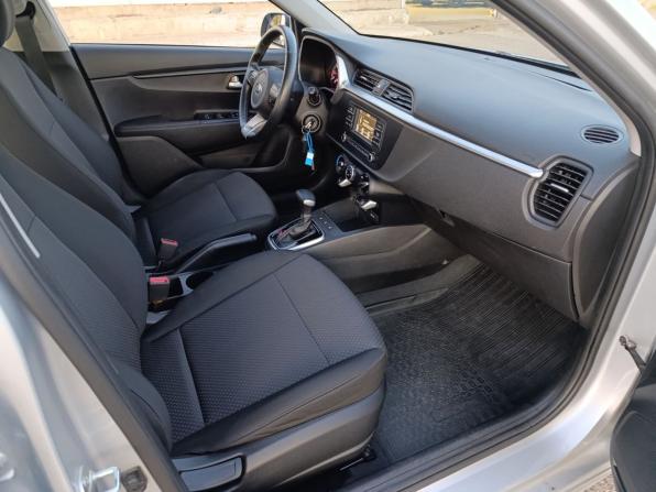 Kia Rio IV Рестайлинг с пробегом 2021 года, цена 1 790 000 рублей, 62000 км, седан, Автокод Объявления