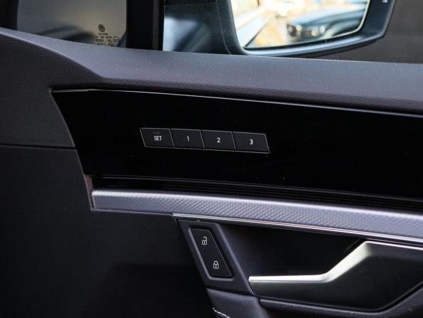 Volkswagen Touareg III с пробегом 2019 года, цена 5 700 000 рублей, 91779 км, внедорожник, Автокод Объявления