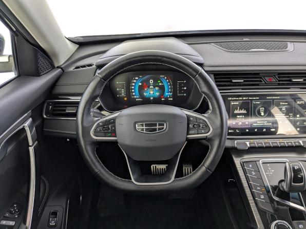 Geely Atlas Pro с пробегом 2022 года, цена 1 840 000 рублей, 97461 км, внедорожник, Автокод Объявления