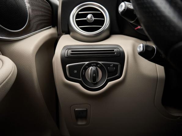 Mercedes-Benz GLC I (X253) с пробегом 2017 года, цена 2 955 200 рублей, 97200 км, внедорожник, Автокод Объявления
