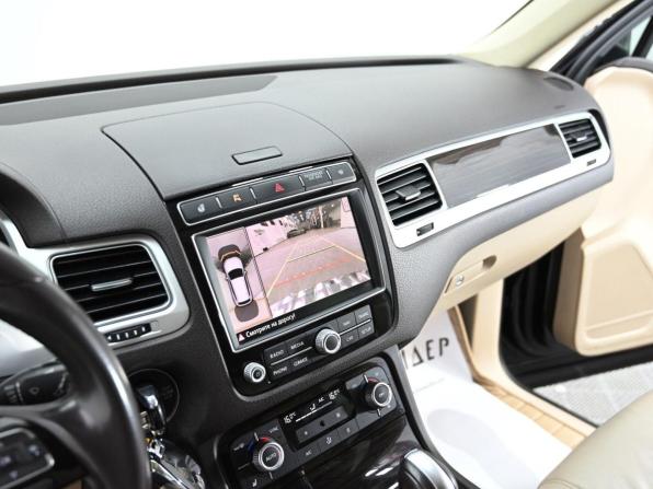 Volkswagen Touareg II Рестайлинг с пробегом 2018 года, цена 2 319 000 рублей, 81474 км, внедорожник, Автокод Объявления