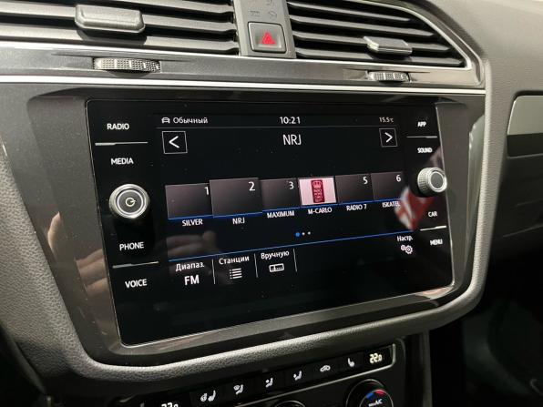 Volkswagen Tiguan II с пробегом 2019 года, цена 2 940 000 рублей, 53945 км, внедорожник, Автокод Объявления