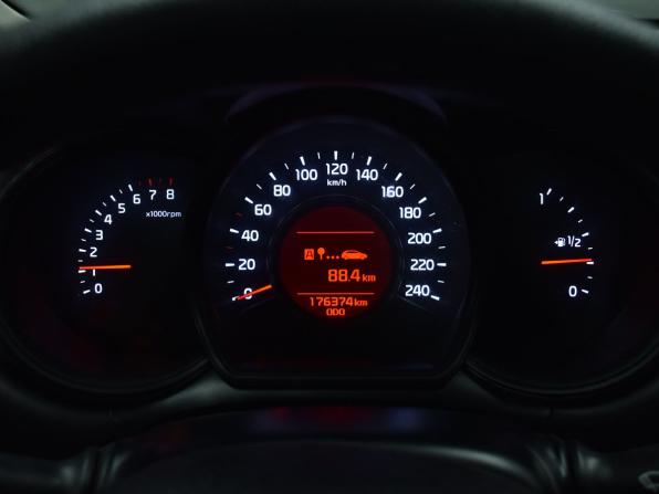 Kia Ceed II с пробегом 2013 года, цена 979 995 рублей, 176373 км, хэтчбек, Автокод Объявления