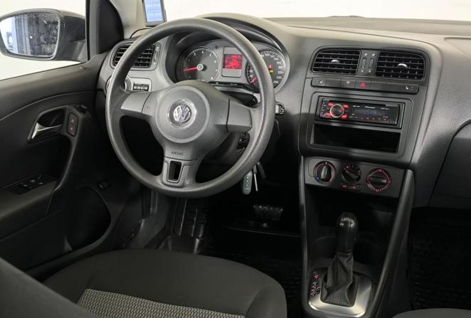 Volkswagen Polo V с пробегом 2011 года, цена 890 000 рублей, 108668 км, седан, Автокод Объявления
