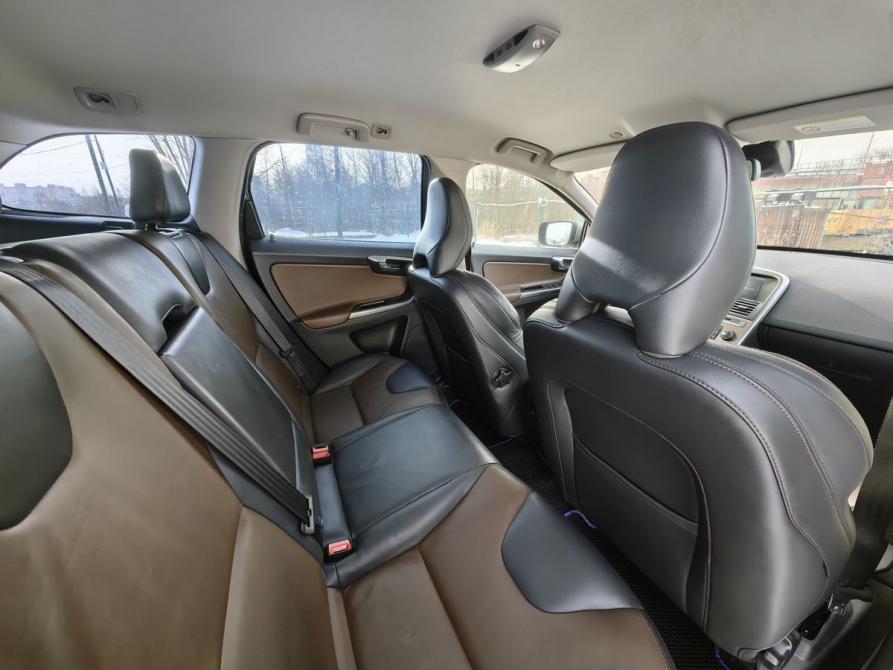 Volvo XC60 I Рестайлинг Санкт-Петербург  - изображение 14