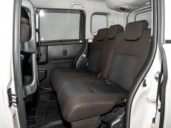 Toyota Roomy I Рестайлинг с пробегом 2020 года, цена 970 500 рублей, 95000 км, микровэн, Автокод Объявления