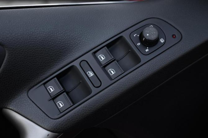 Volkswagen Tiguan I с пробегом 2009 года, цена 1 179 000 рублей, 127800 км, внедорожник, Автокод Объявления