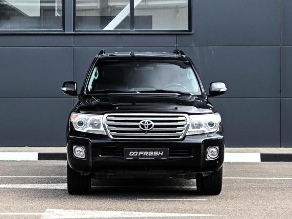 Toyota Land Cruiser 200 Series Рестайлинг 1 с пробегом 2014 года, цена 3 799 000 рублей, 217089 км, внедорожник, Автокод Объявления