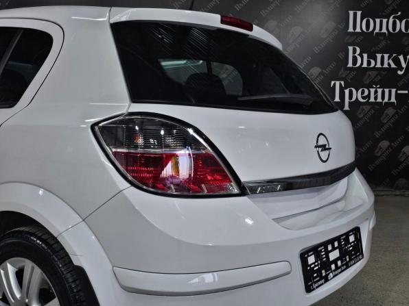 Opel Astra H Рестайлинг с пробегом 2009 года, цена 700 000 рублей, 124013 км, хэтчбек, Автокод Объявления