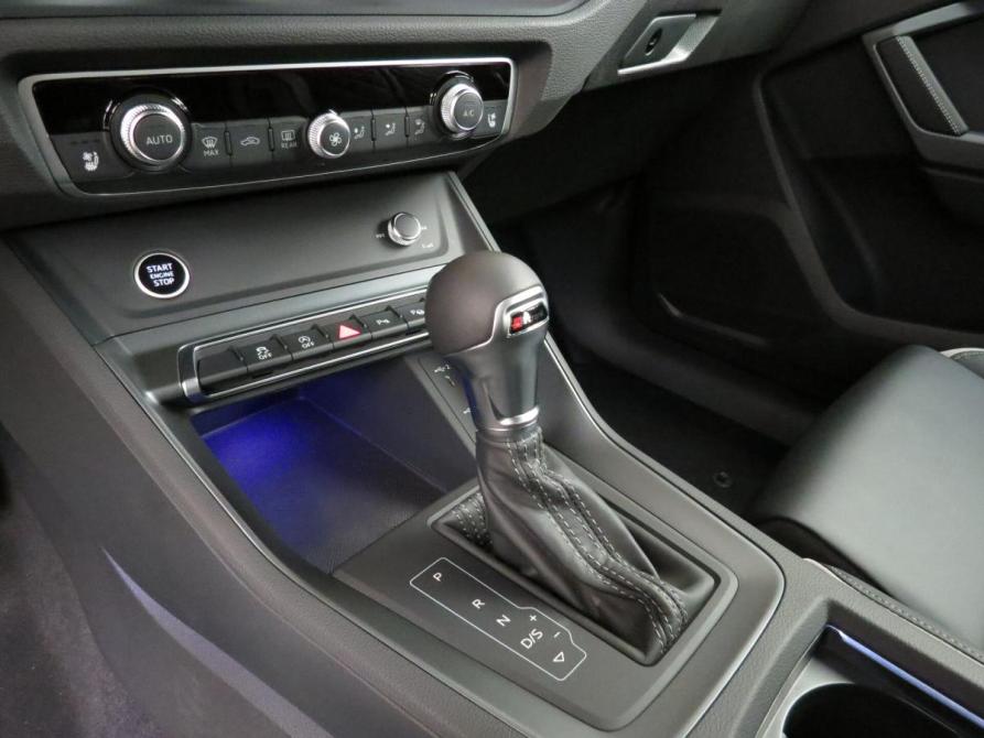 Audi Q3 II (F3) Санкт-Петербург  - изображение 9