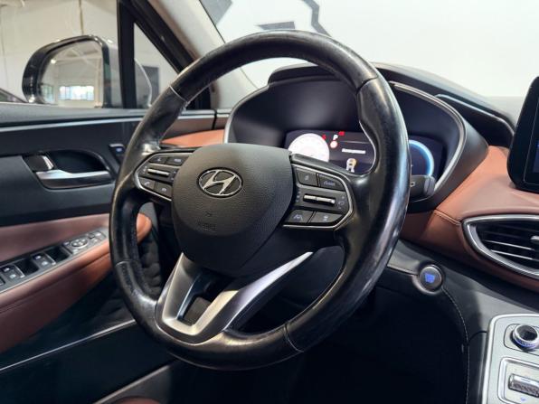 Hyundai Santa Fe IV Рестайлинг с пробегом 2021 года, цена 3 409 900 рублей, 122000 км, внедорожник, Автокод Объявления