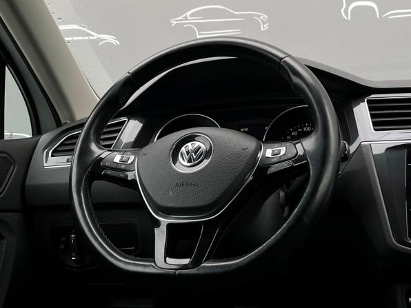 Volkswagen Tiguan II с пробегом 2020 года, цена 2 497 700 рублей, 105206 км, внедорожник, Автокод Объявления