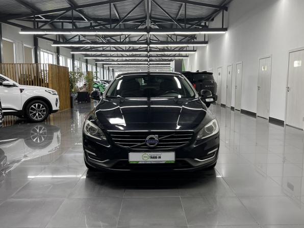 Volvo S60 II Рестайлинг с пробегом 2014 года, цена 1 345 000 рублей, 267206 км, седан, Автокод Объявления